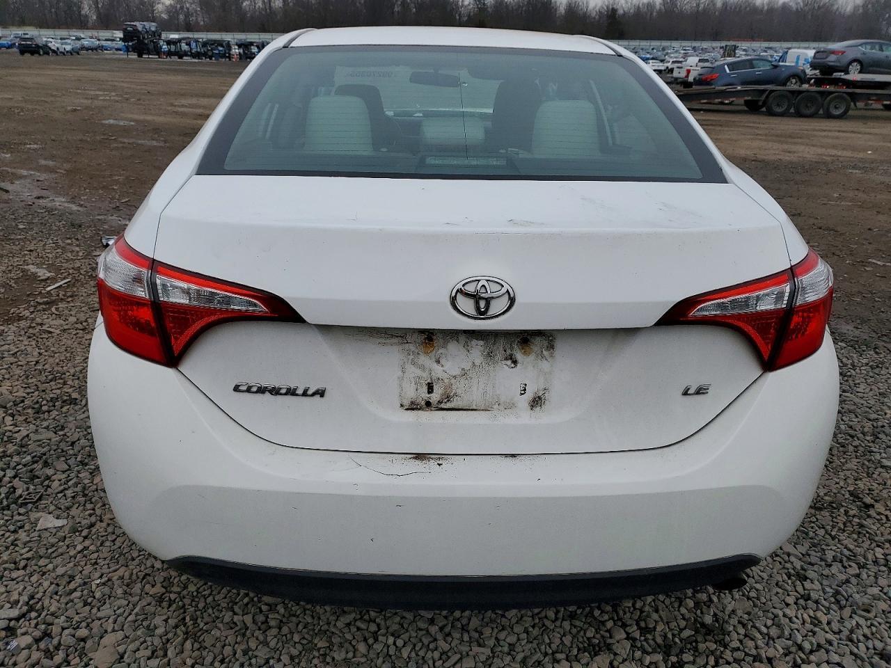 2015 TOYOTA COROLLA