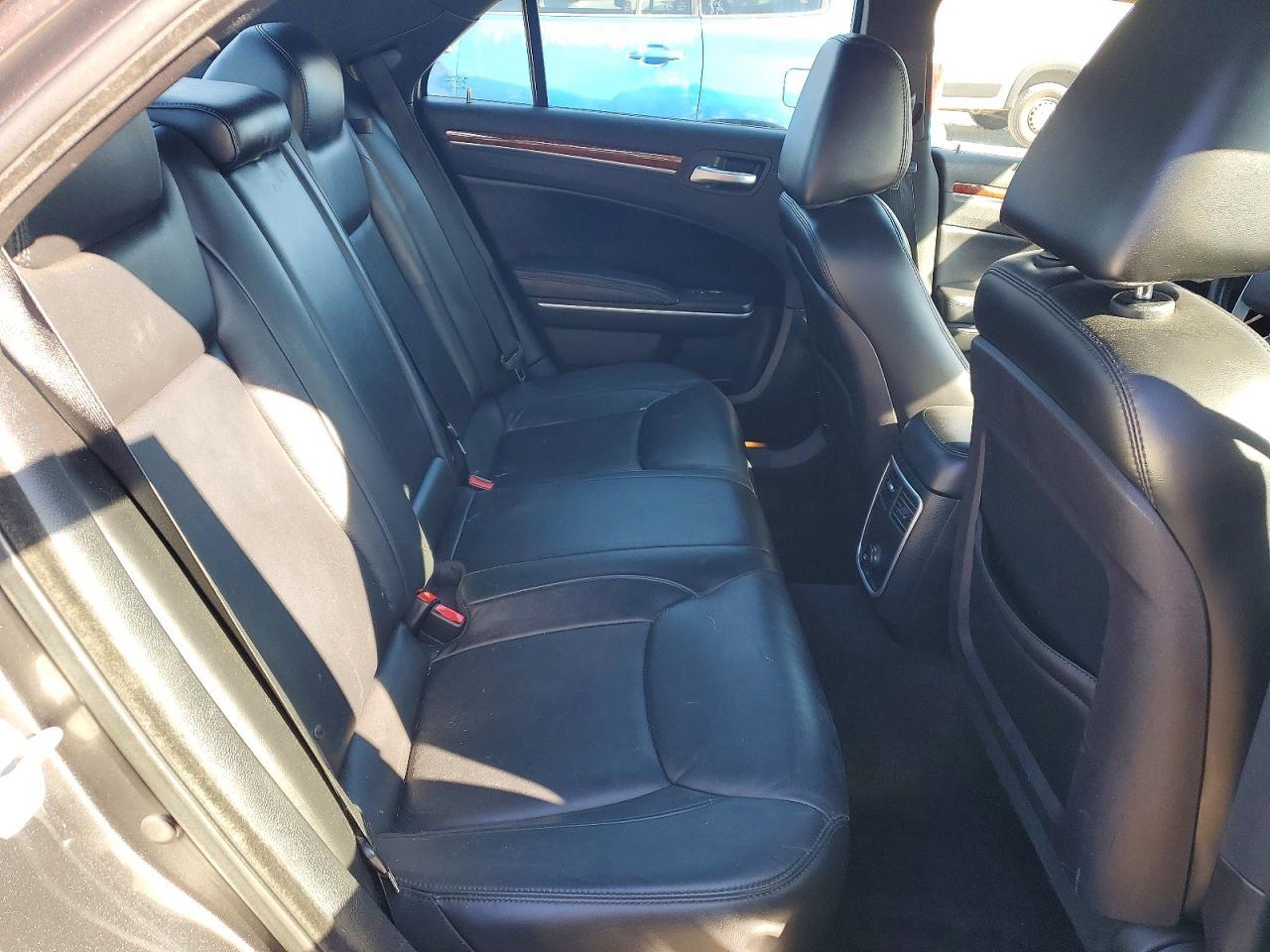 2013 CHRYSLER 300