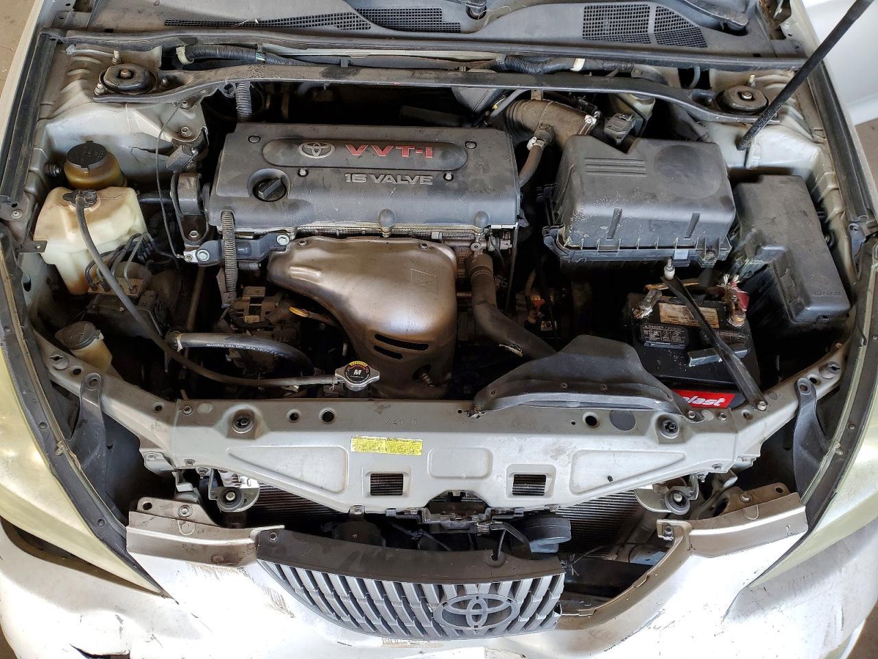 2004 TOYOTA CAMRY