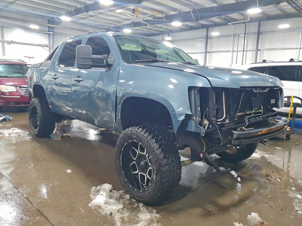2011 CHEVROLET Avalanche