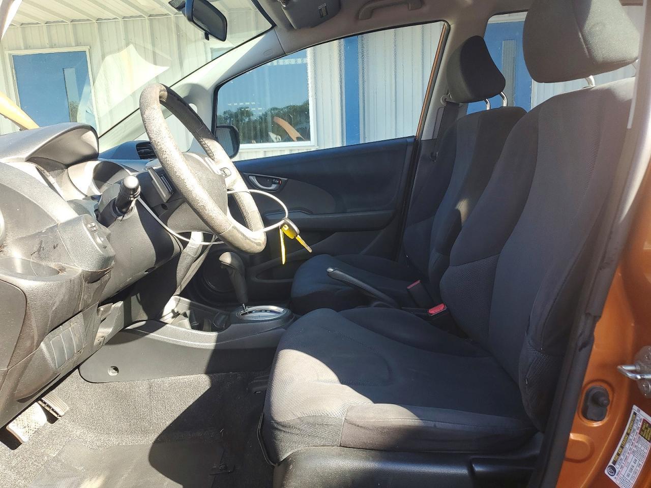 2010 HONDA FIT