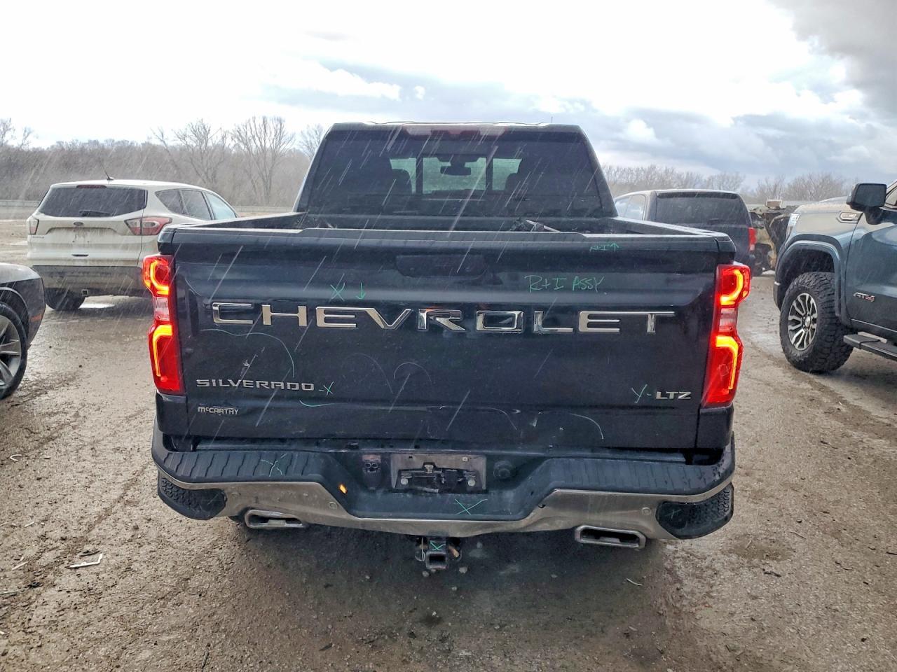 2022 CHEVROLET Silverado