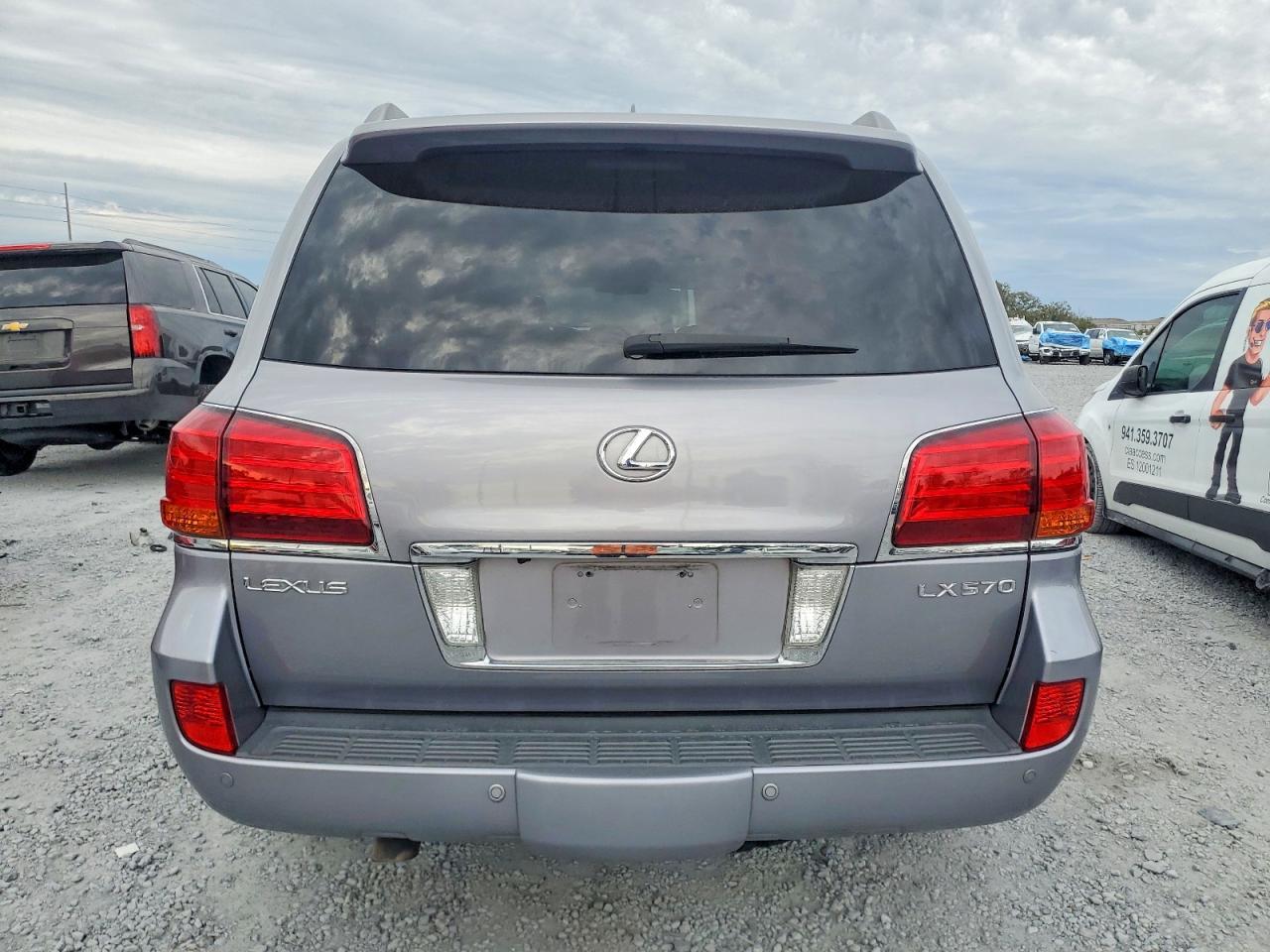 2010 LEXUS LX 570
