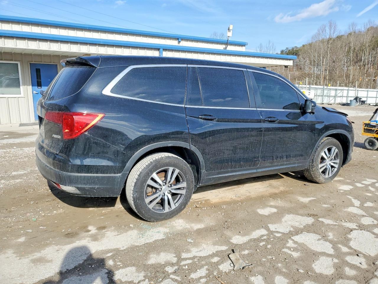 2017 HONDA PILOT