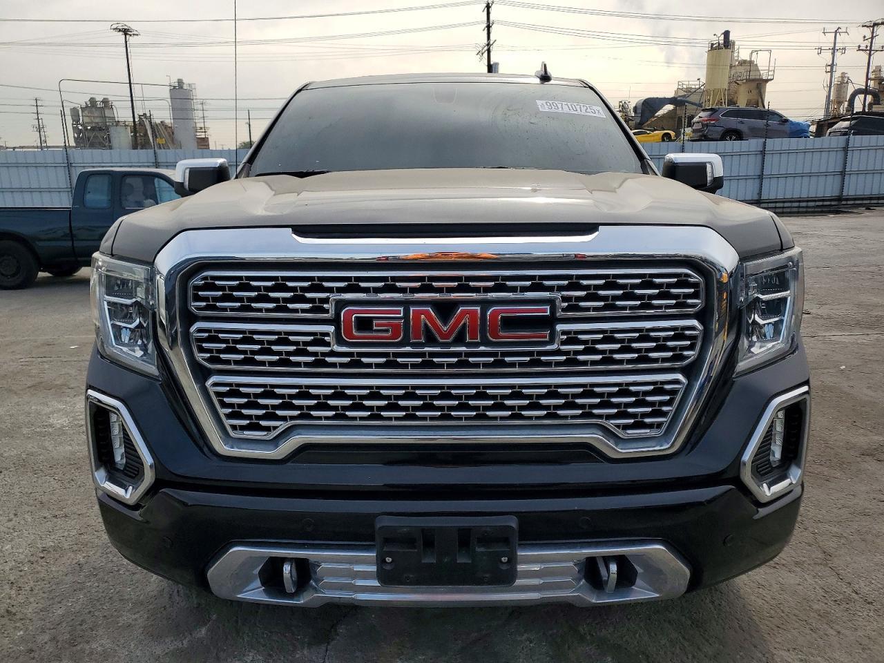 2021 GMC Sierra