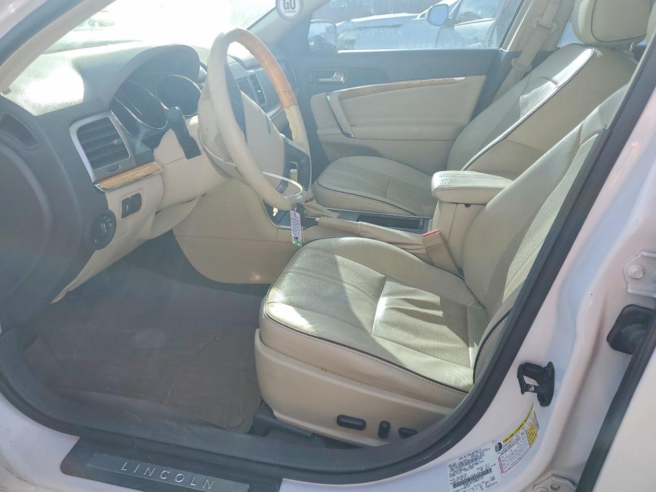 2012 LINCOLN MKZ