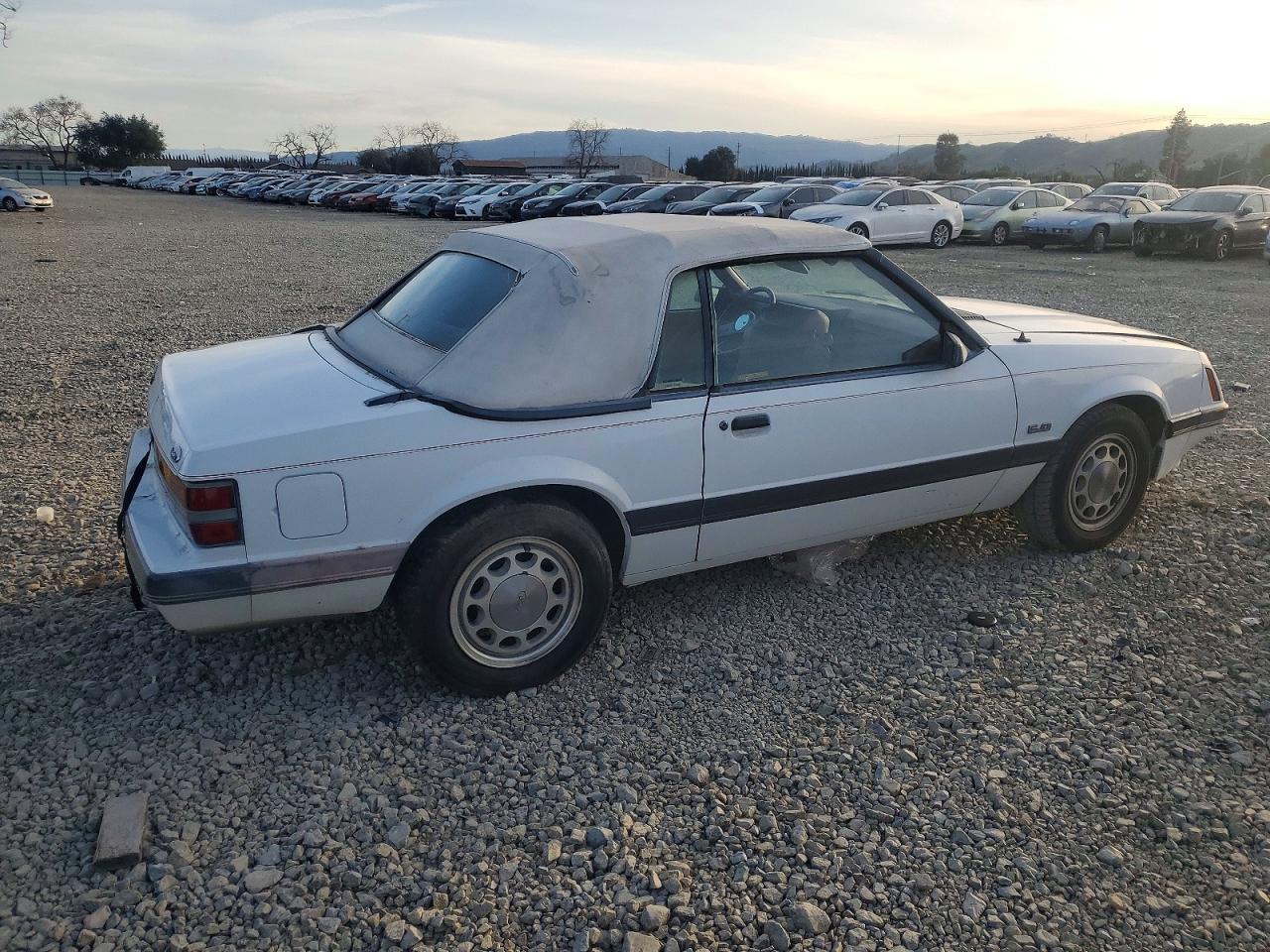 1985 FORD MUSTANG