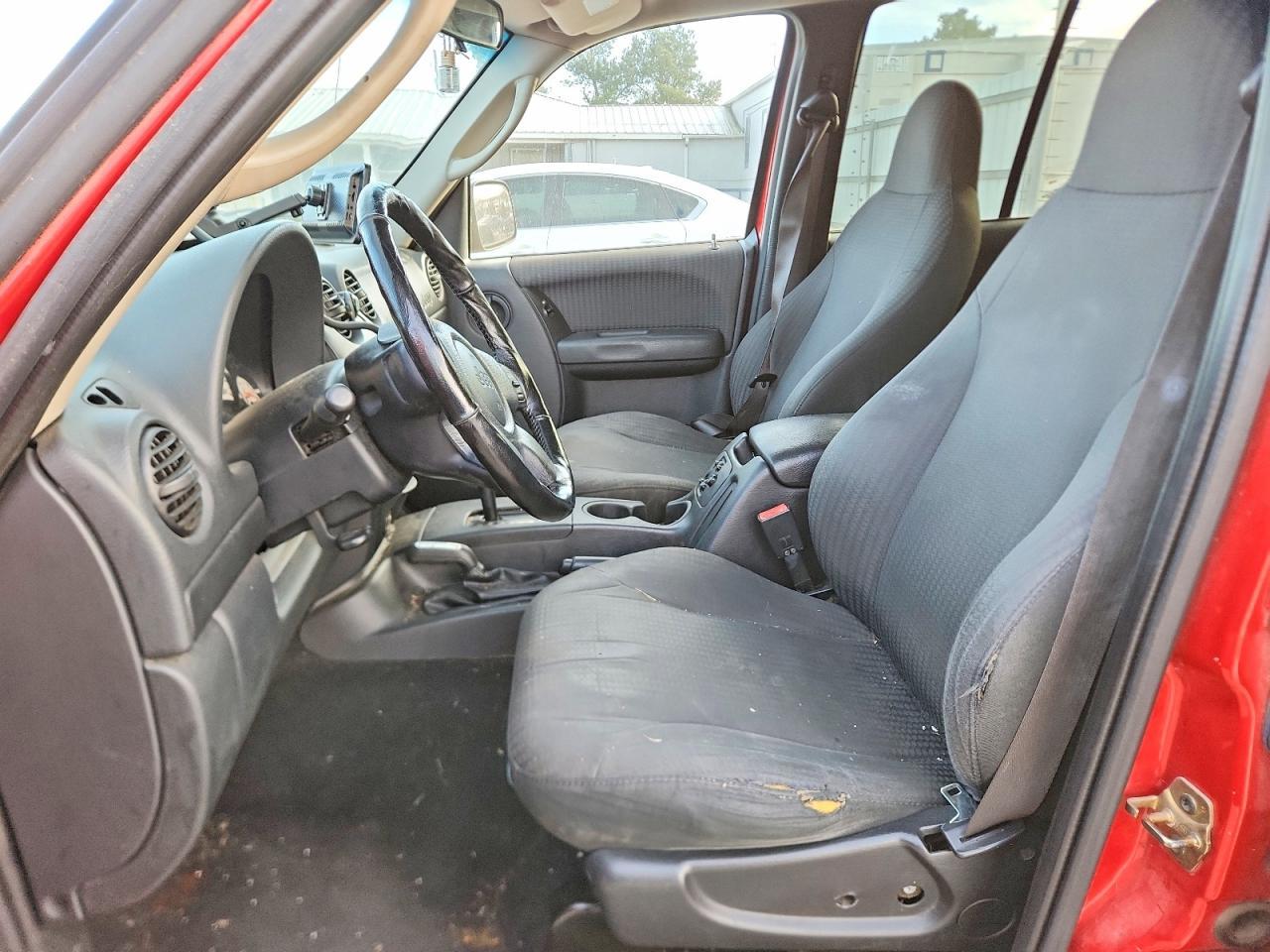 2002 JEEP Liberty
