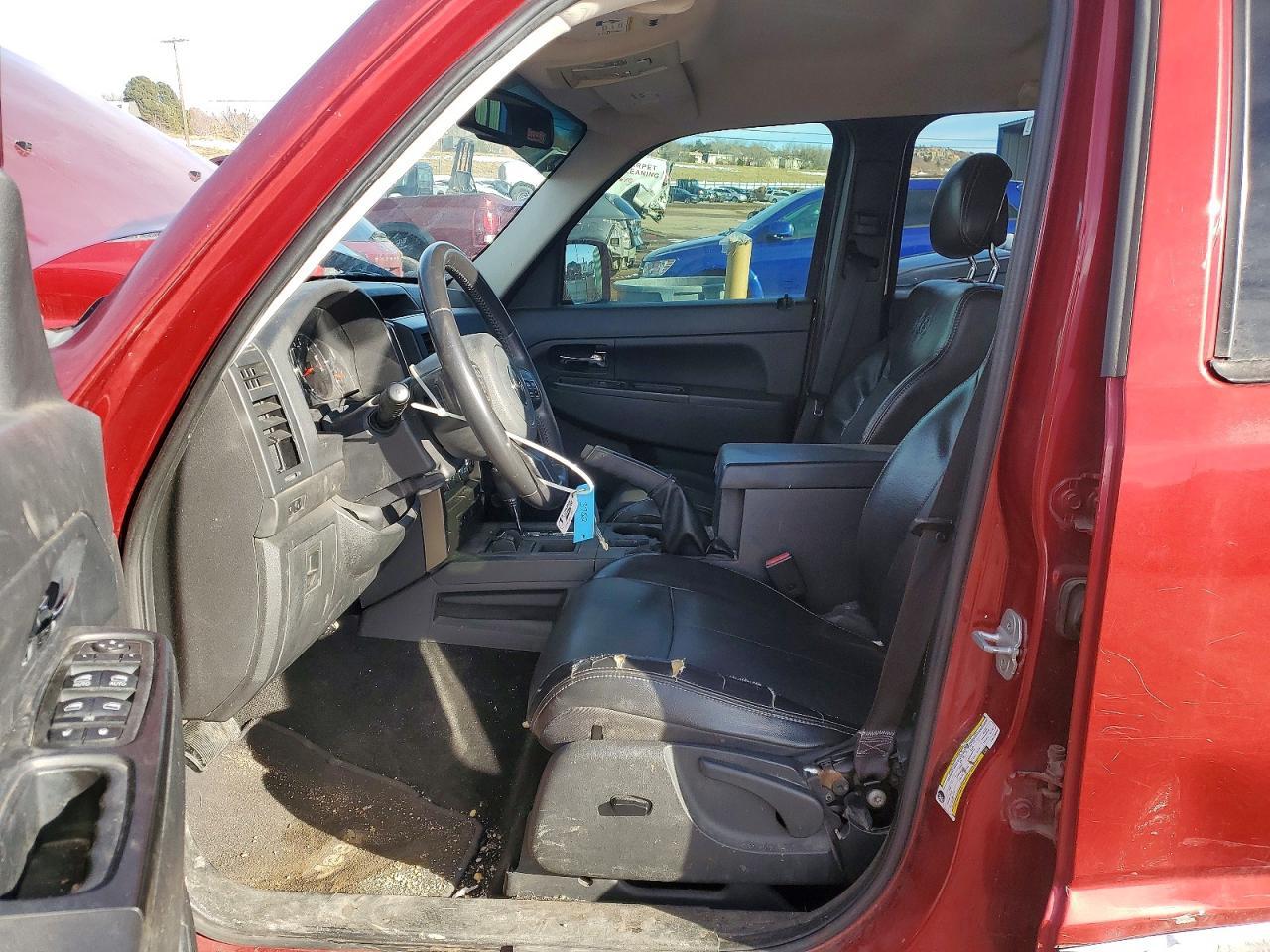 2012 JEEP Liberty