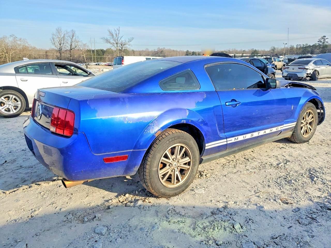 2005 FORD MUSTANG