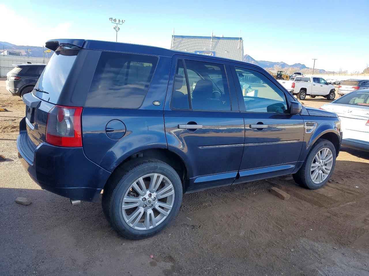 2009 LAND ROVER LR2