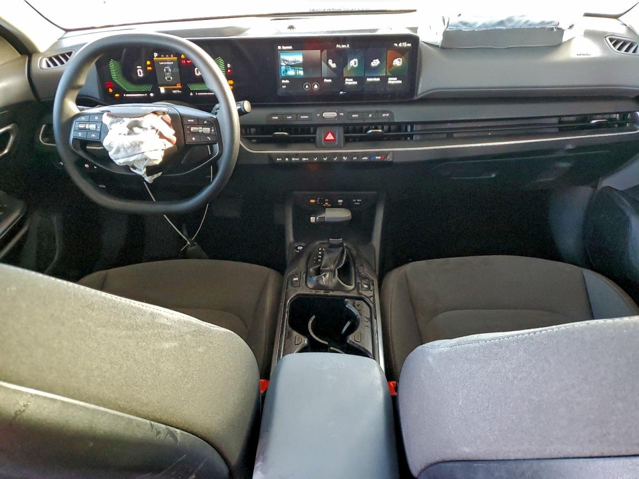 2025 KIA K4