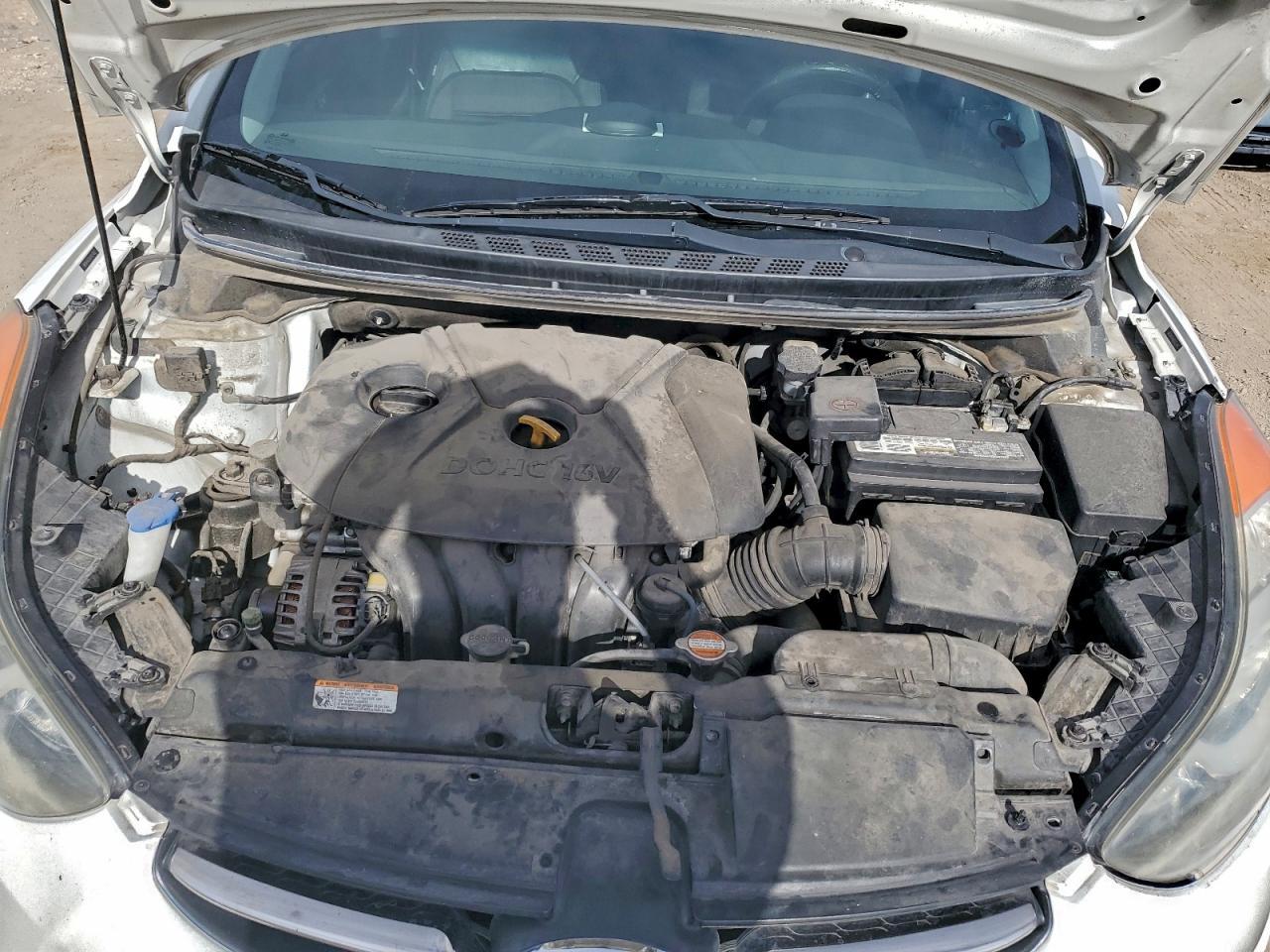 2012 HYUNDAI ELANTRA