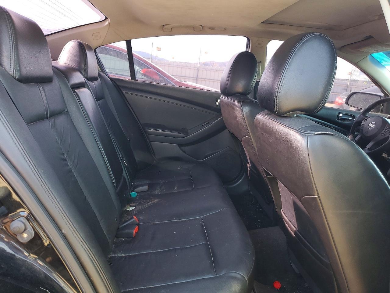2011 NISSAN ALTIMA