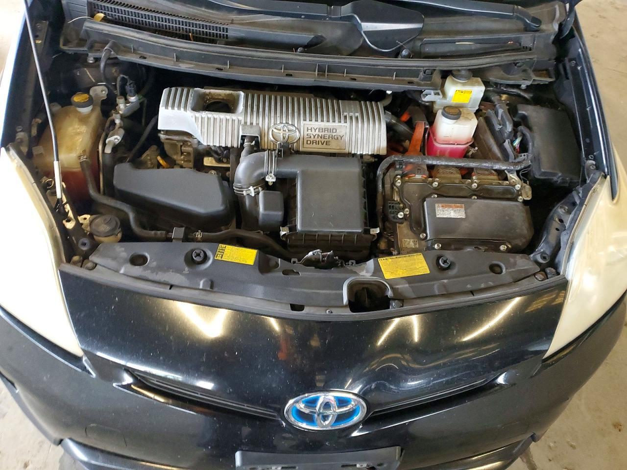 2014 TOYOTA PRIUS