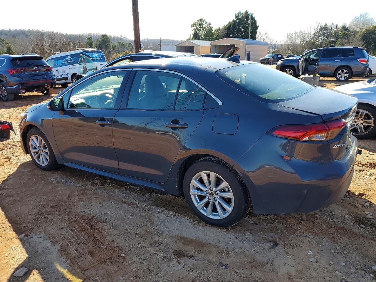 2025 TOYOTA COROLLA