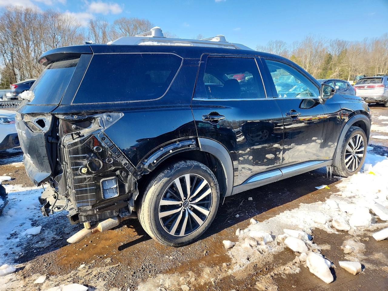 2023 NISSAN PATHFINDER