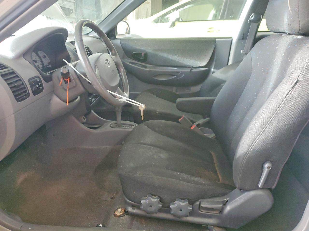 2005 HYUNDAI ACCENT