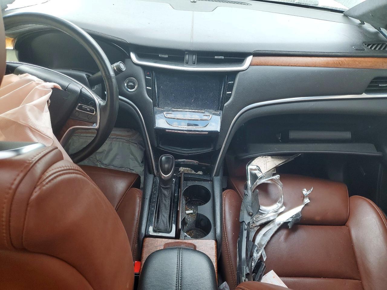2015 CADILLAC XTS