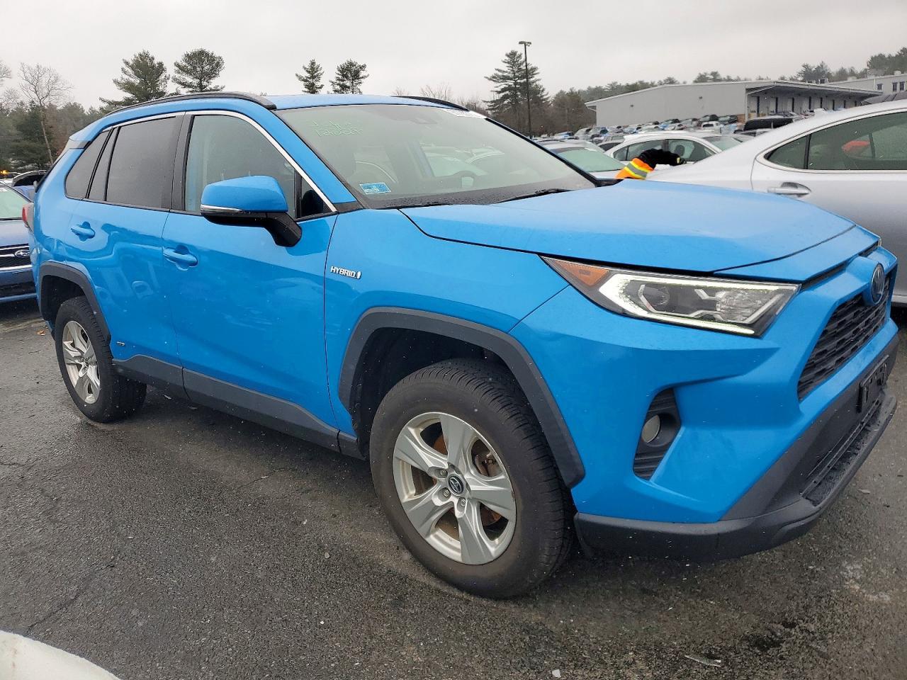 2019 TOYOTA RAV4