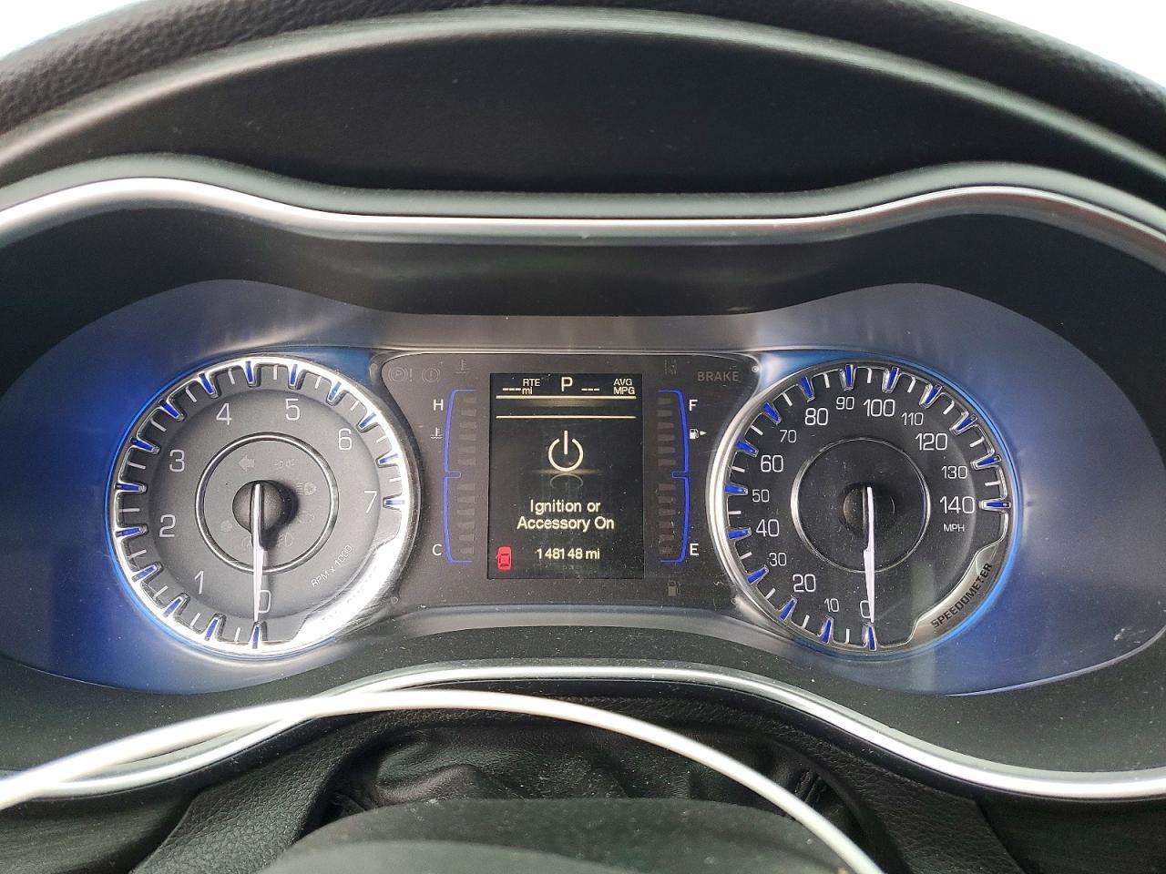 2015 CHRYSLER 200
