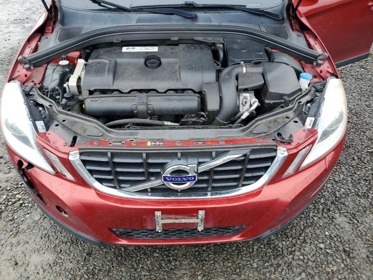 2013 VOLVO XC60