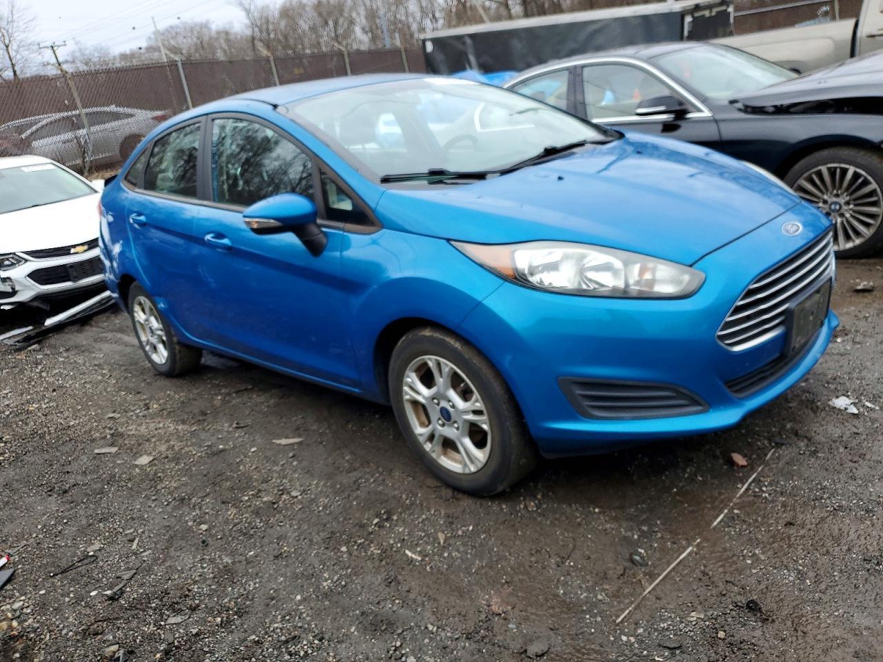 2016 FORD Fiesta