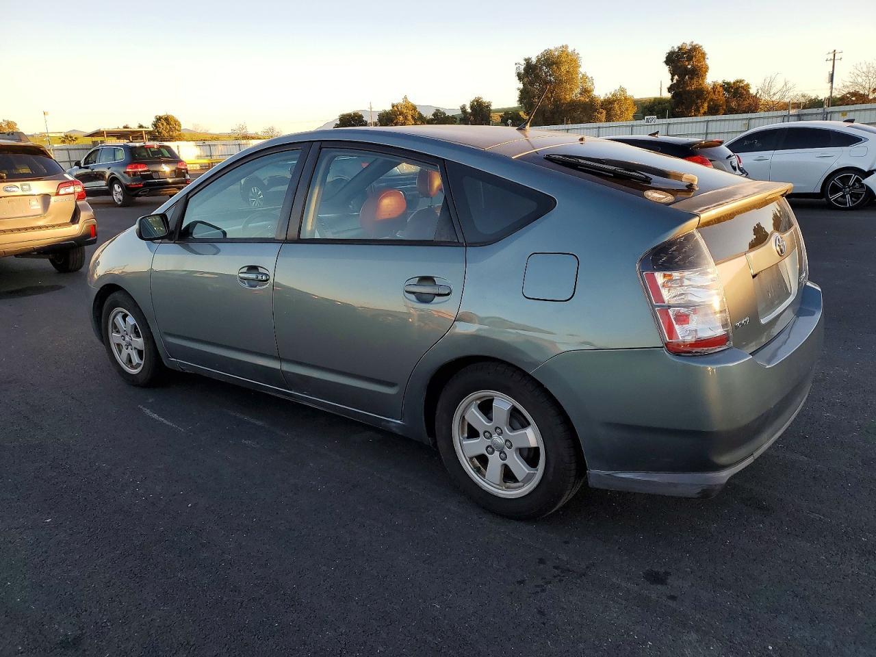 2005 TOYOTA PRIUS