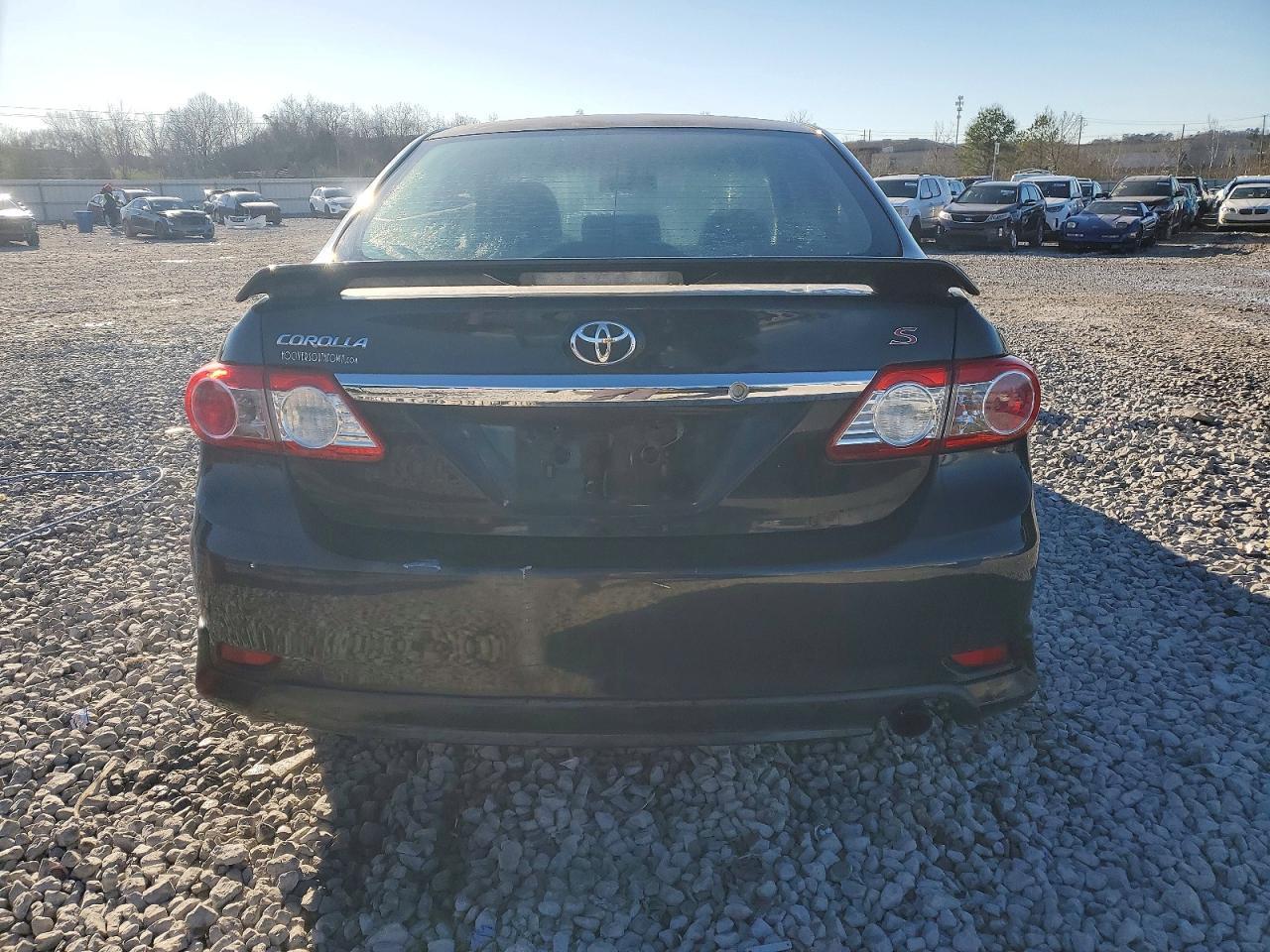 2011 TOYOTA COROLLA
