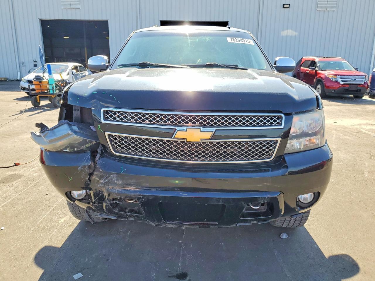 2012 CHEVROLET Suburban