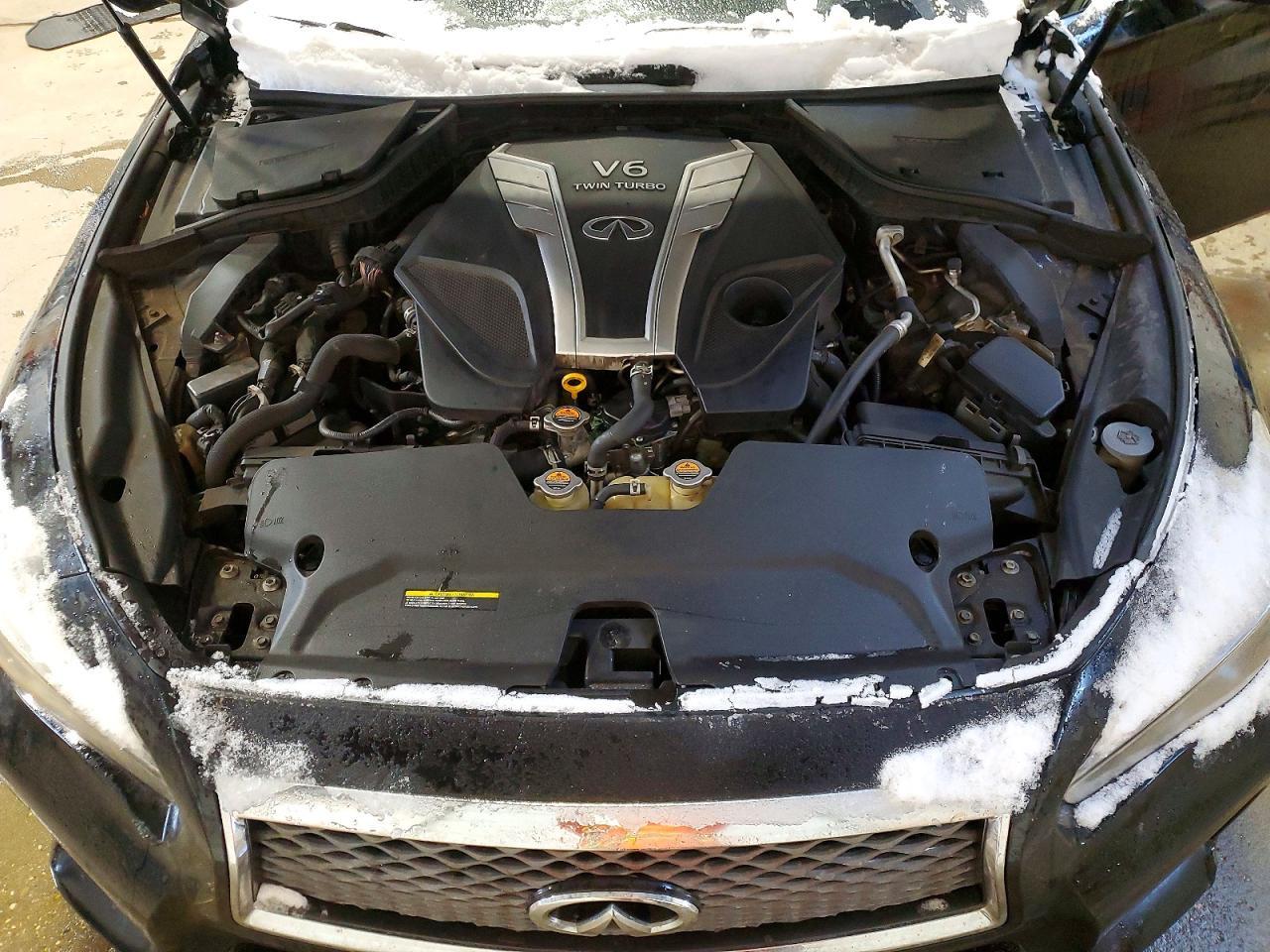 2016 INFINITI Q50