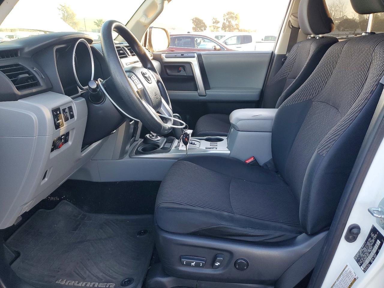 2013 TOYOTA 4Runner