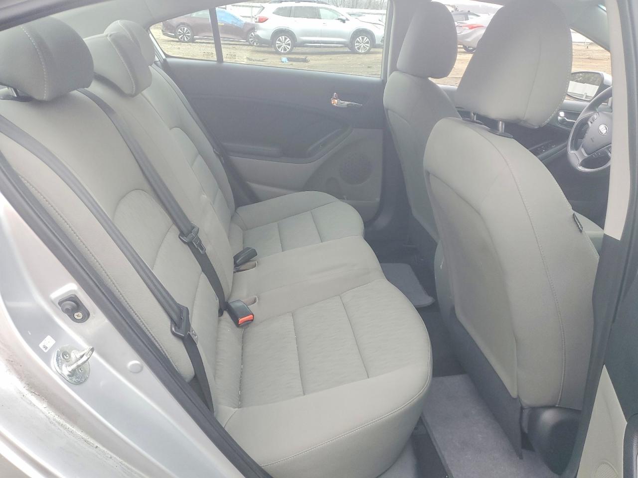 2015 KIA FORTE