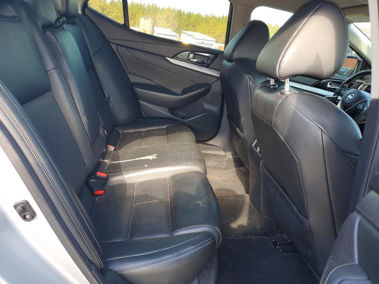 2018 NISSAN Maxima