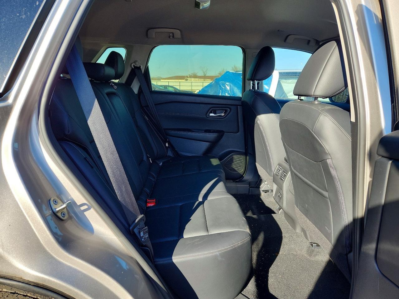 2024 NISSAN ROGUE