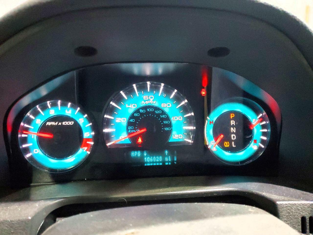 2010 FORD FUSION