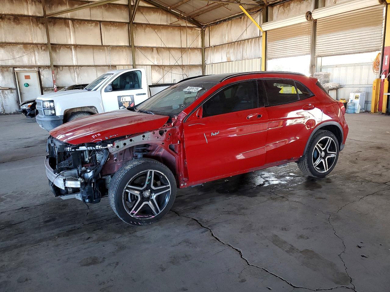 2016 MERCEDES-BENZ GLA-Class