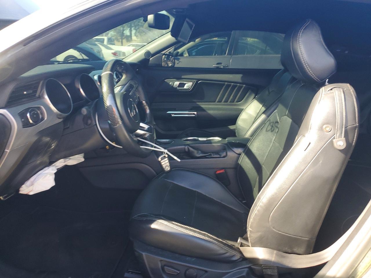 2020 FORD MUSTANG