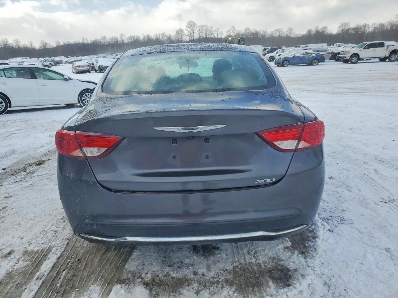 2016 CHRYSLER 200