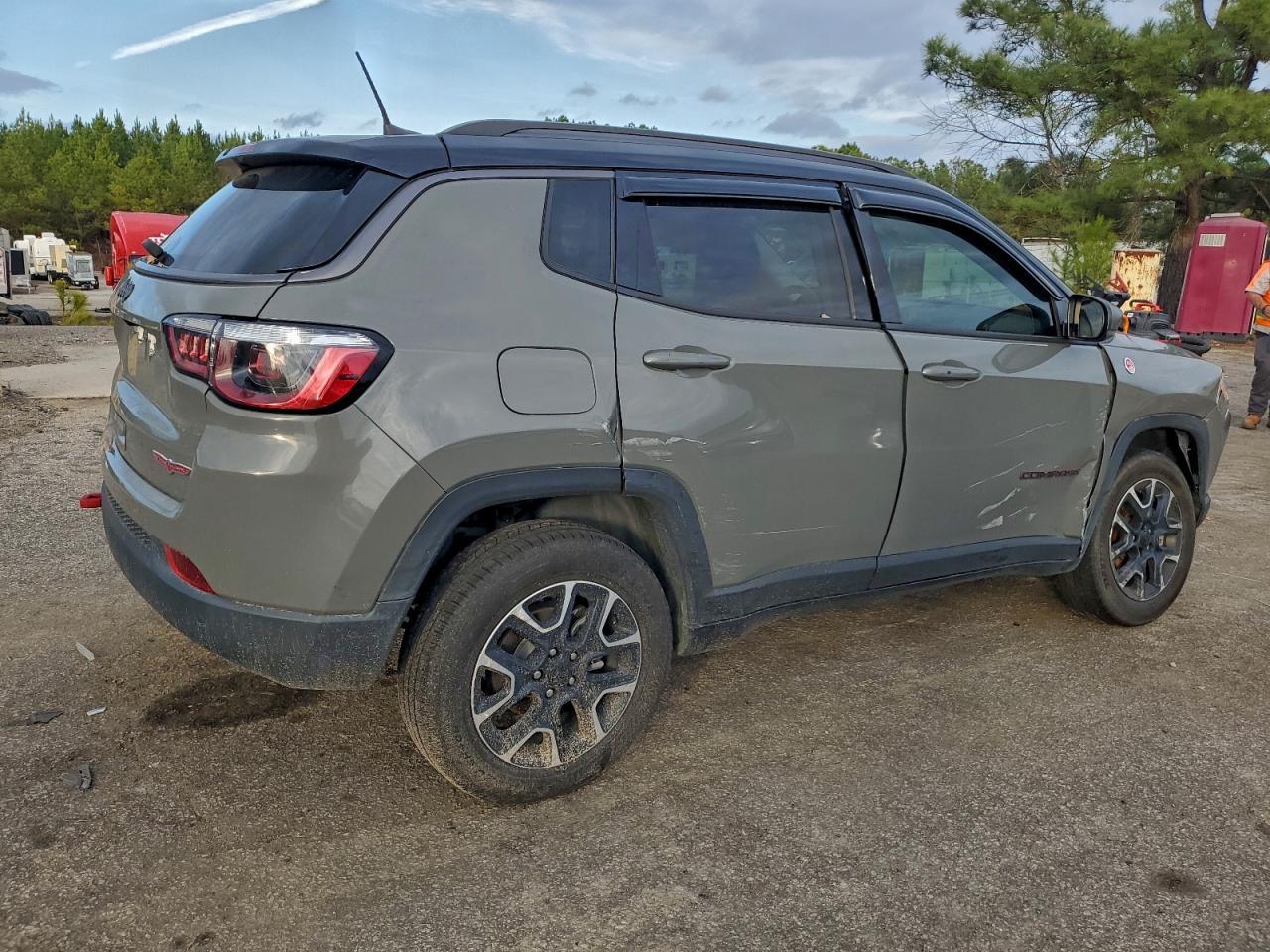 2021 JEEP Compass