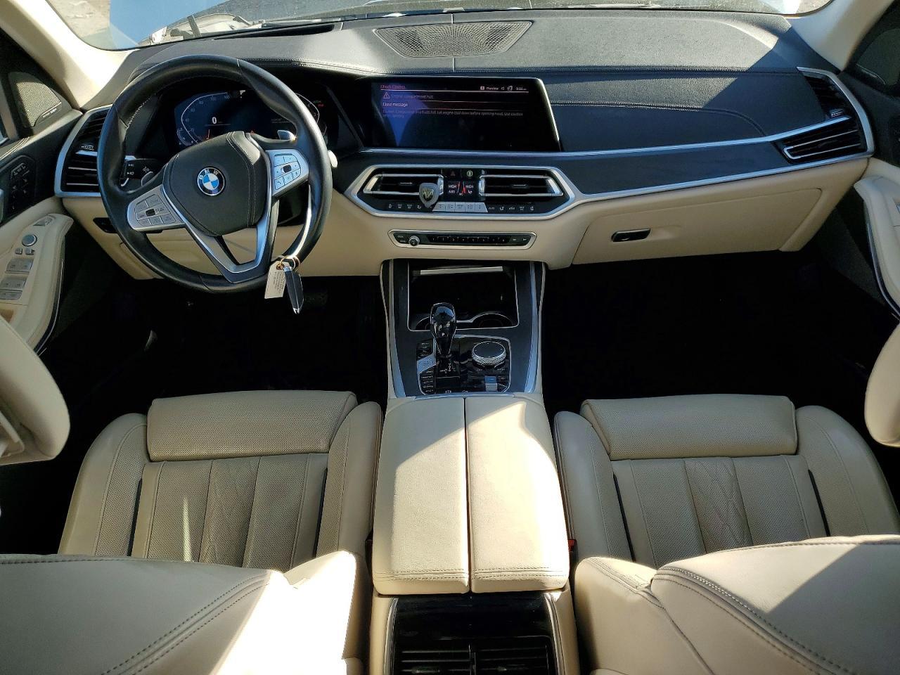 2019 BMW X7