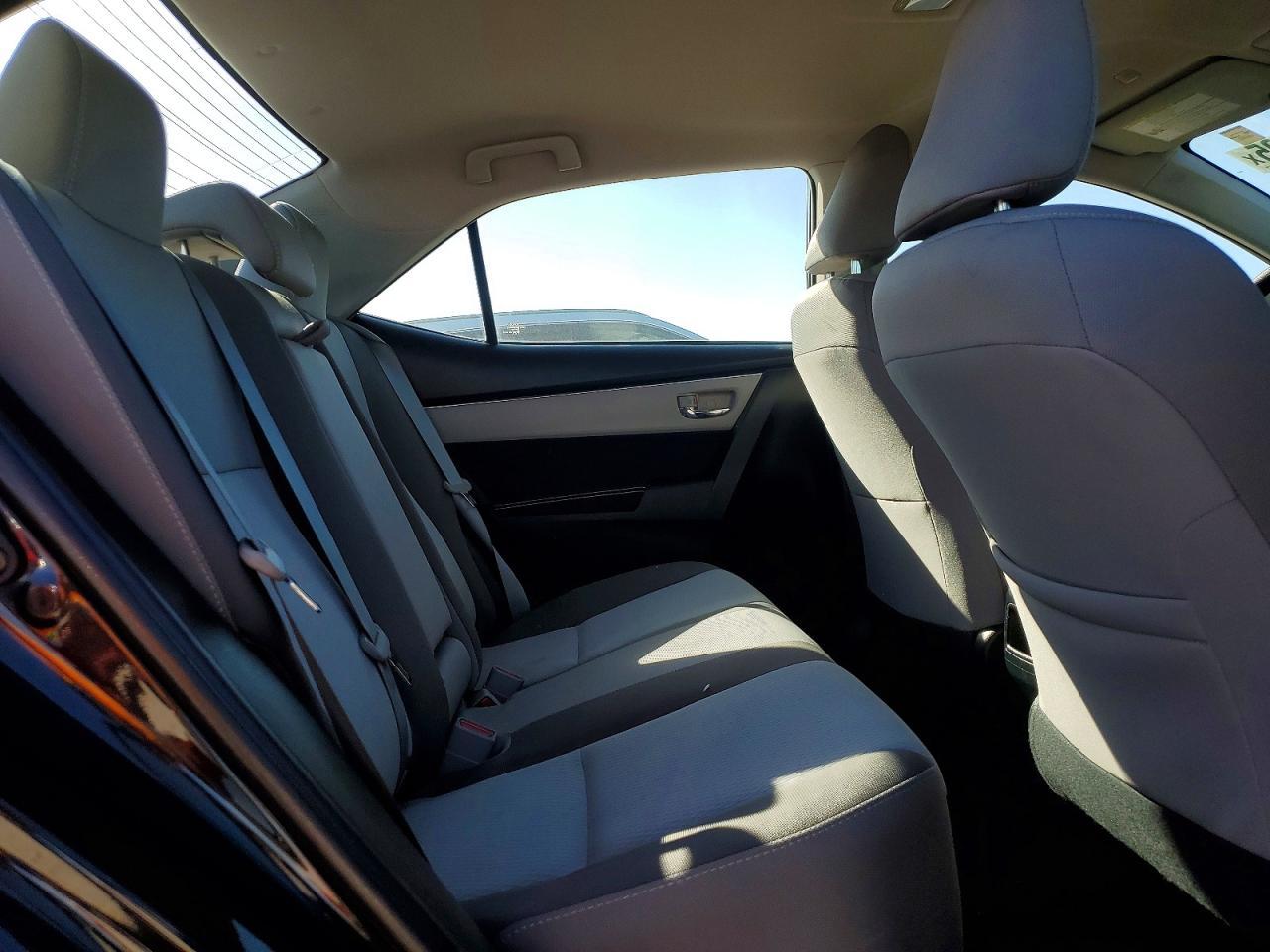 2019 TOYOTA COROLLA