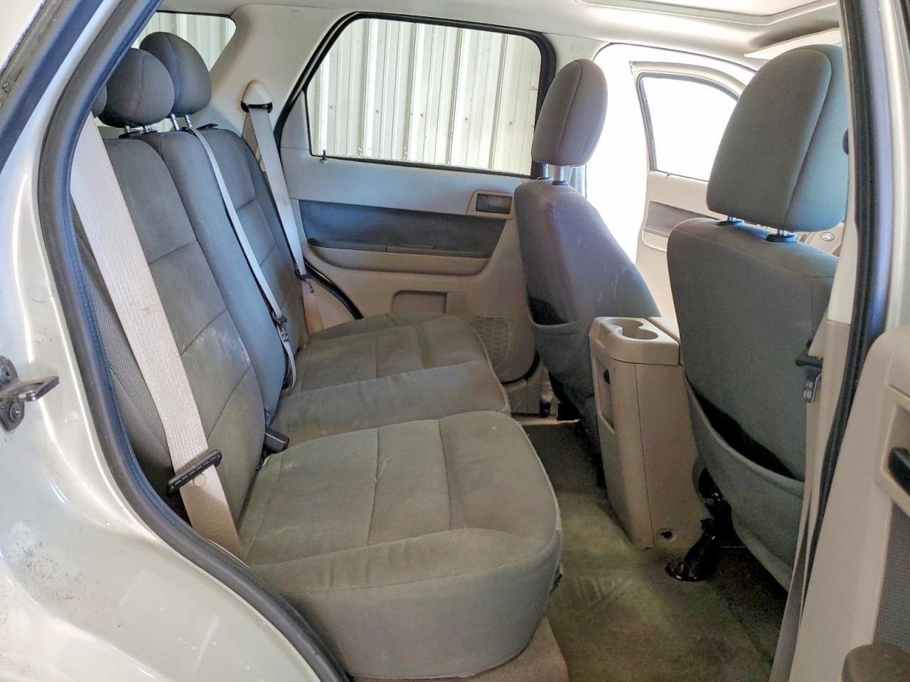 2009 FORD ESCAPE