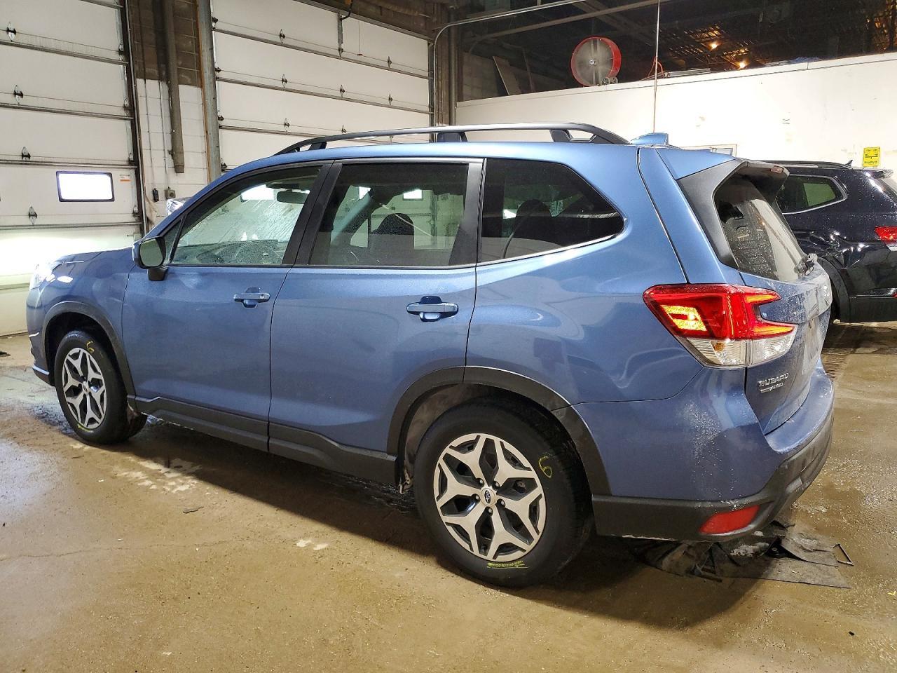 2023 SUBARU FORESTER