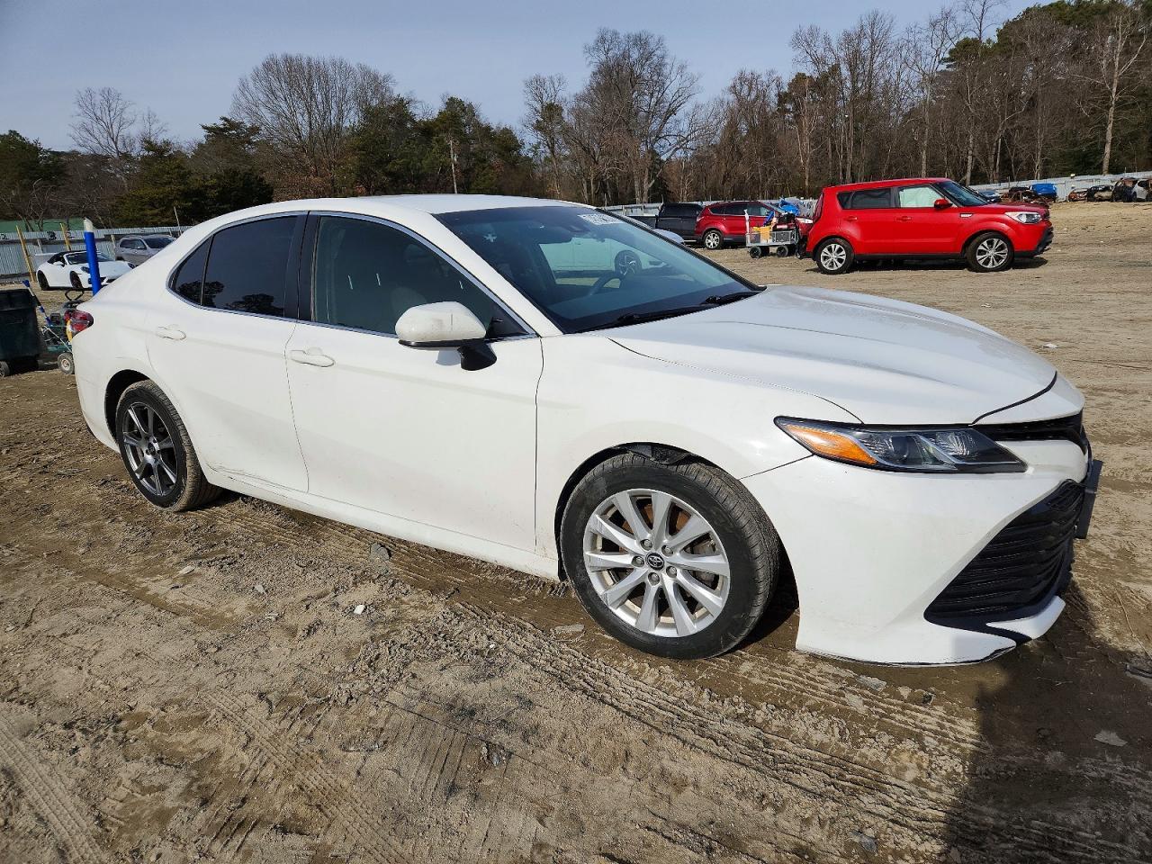 2018 TOYOTA CAMRY