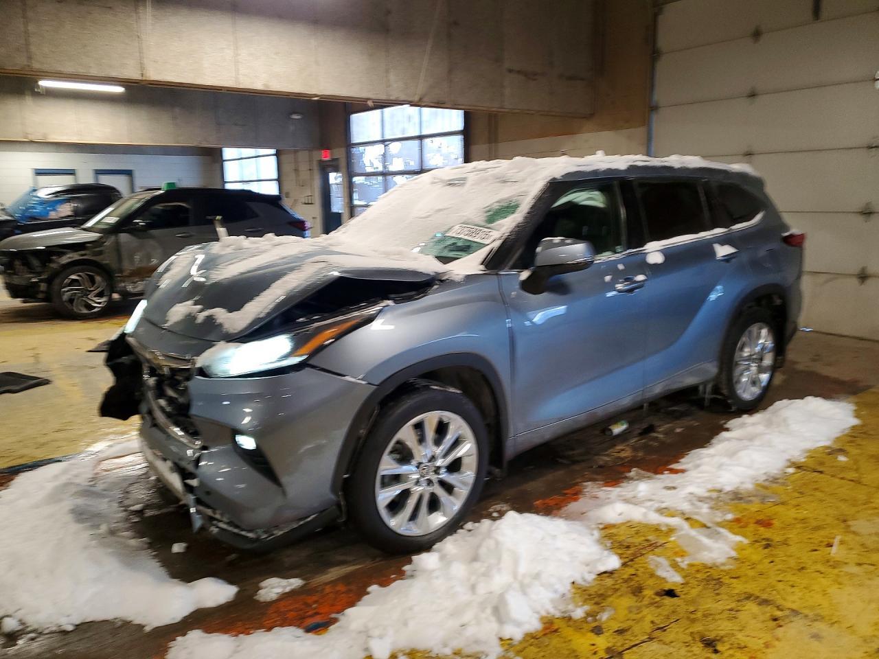 2020 TOYOTA HIGHLANDER