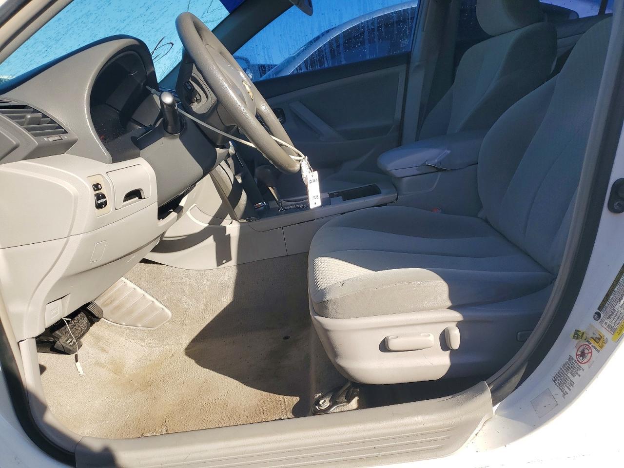 2009 TOYOTA CAMRY