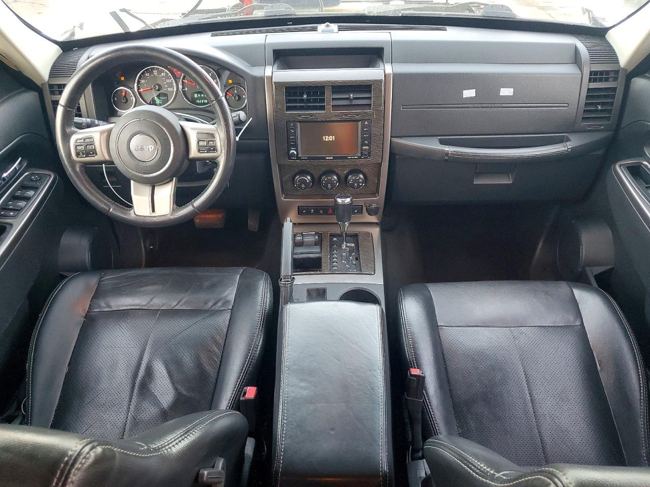 2012 JEEP Liberty