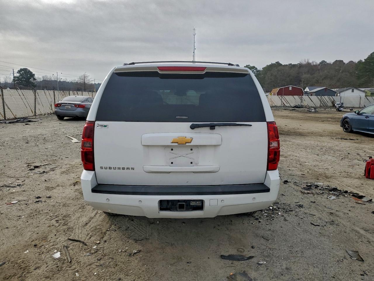 2013 CHEVROLET Suburban