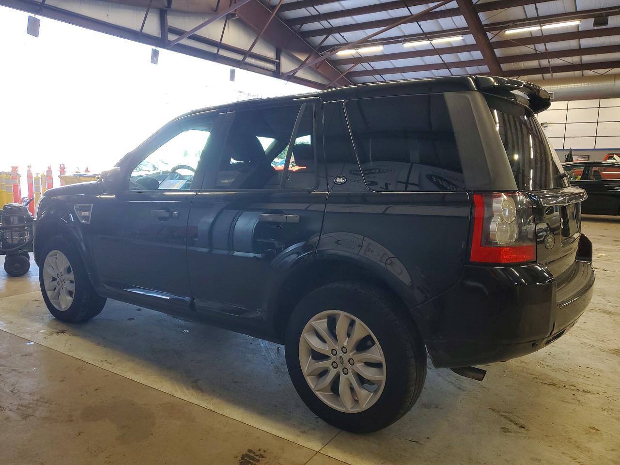 2011 LAND ROVER LR2
